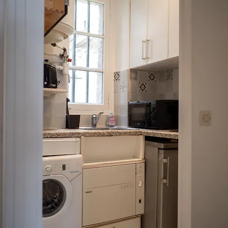 A 5 Mins Tour Effeil Apartman Párizs