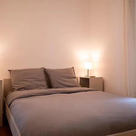 A 5 Mins Tour Effeil *